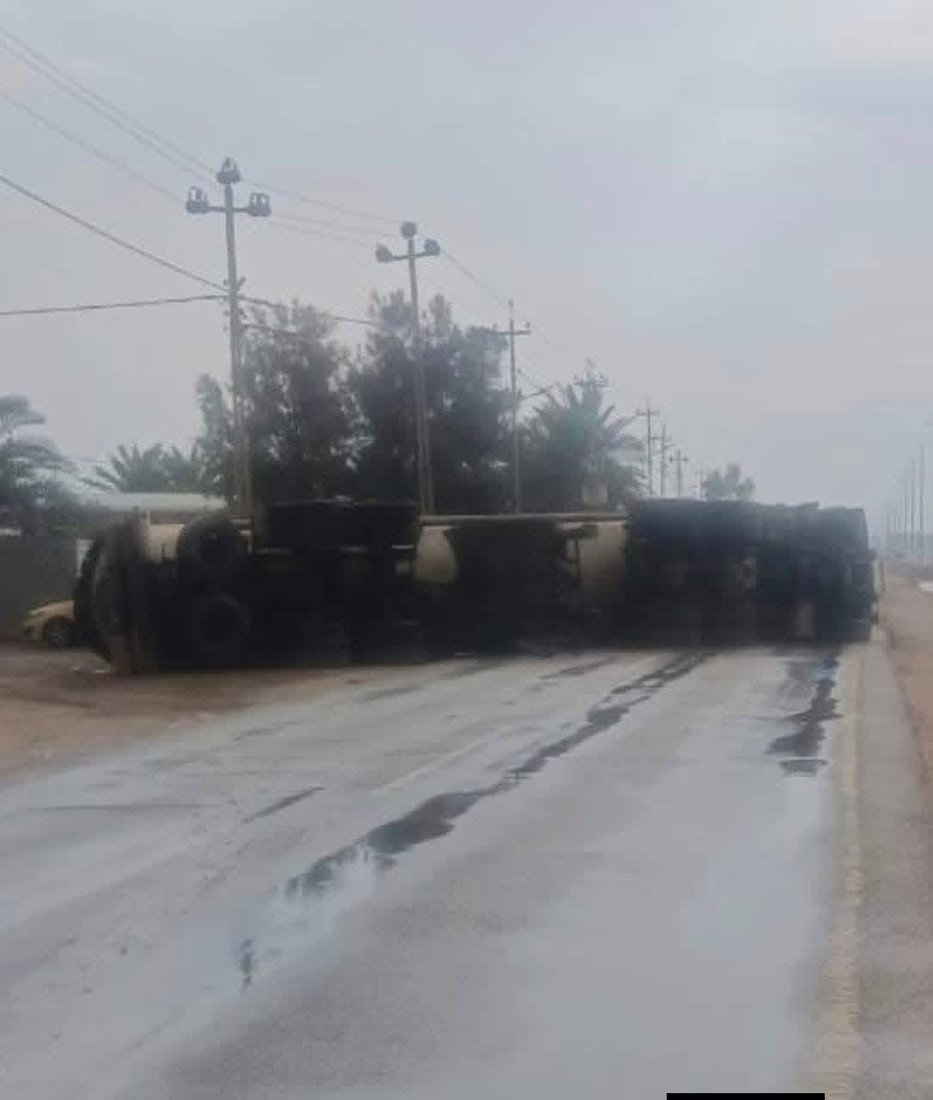 الغاز والسائق بخير.. انقلاب صهريج حكومي ممتلئ قبل وصوله الفاو (صور)
