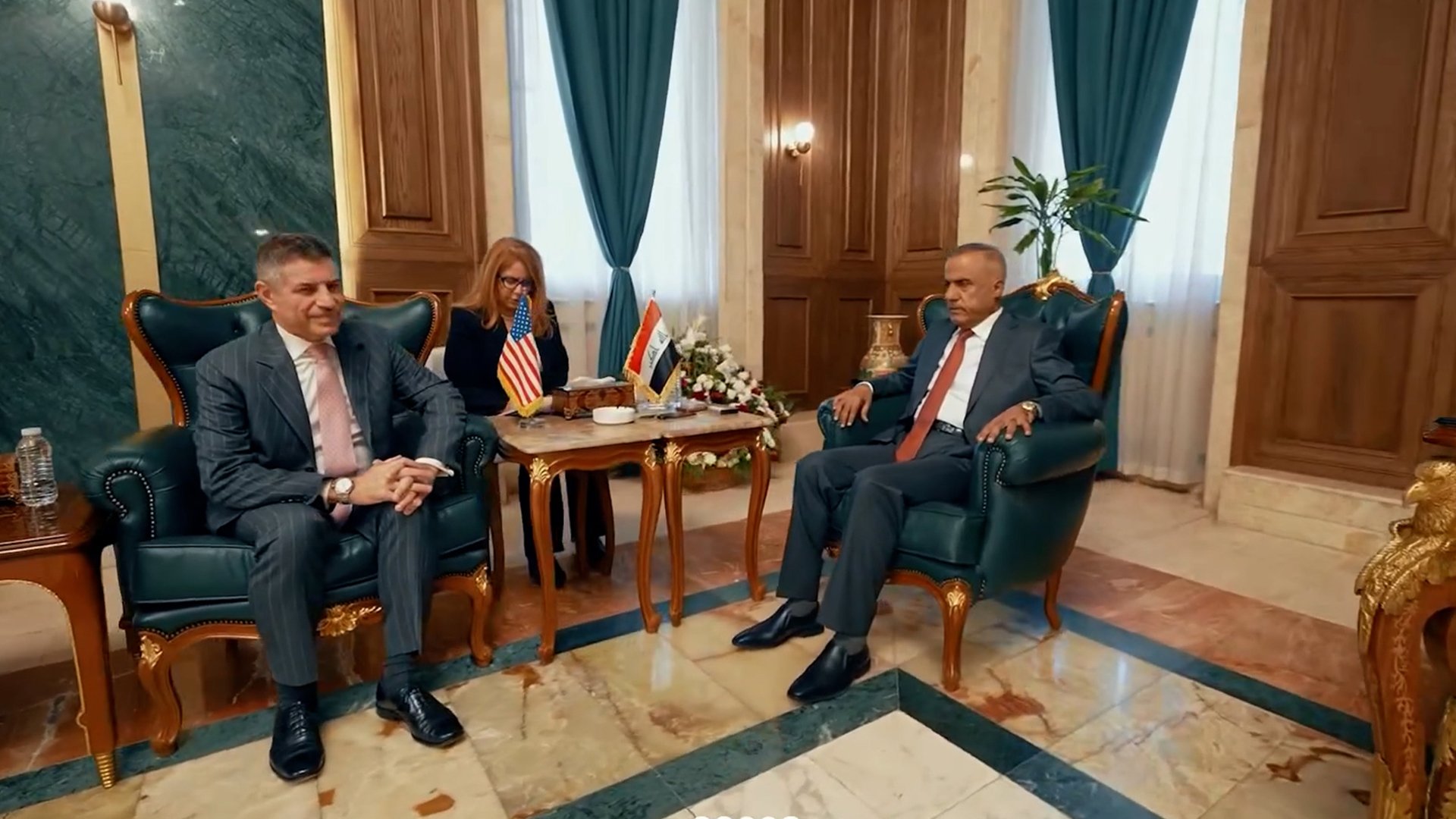 القائم بأعمال أميركا في وزارة الدفاع العراقية لتعزيز التعاون بين البلدين