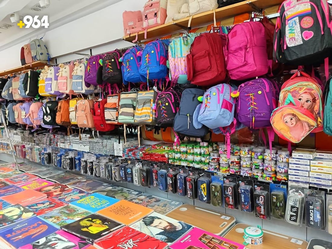 الموسم الدراسي بدأ في سوق المشتل.. الحقائب و”صداري” البنات الأكثر طلباً (صور)