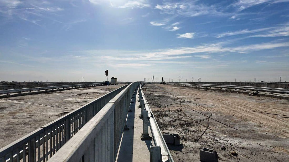 إنجاز 95% من ربط جسر خالد بالطريق السريع في البصرة