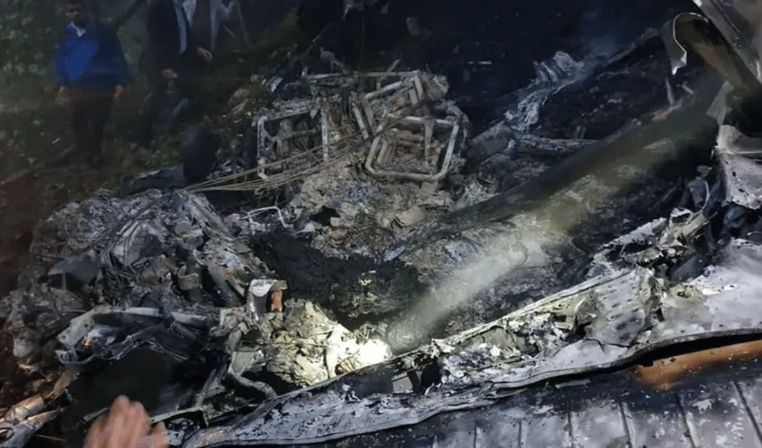 964 ساغکردنەوە بۆ وێنەی ئەو فڕۆکەیە دەکات کە گوایە رەئیسی تیادا بووە