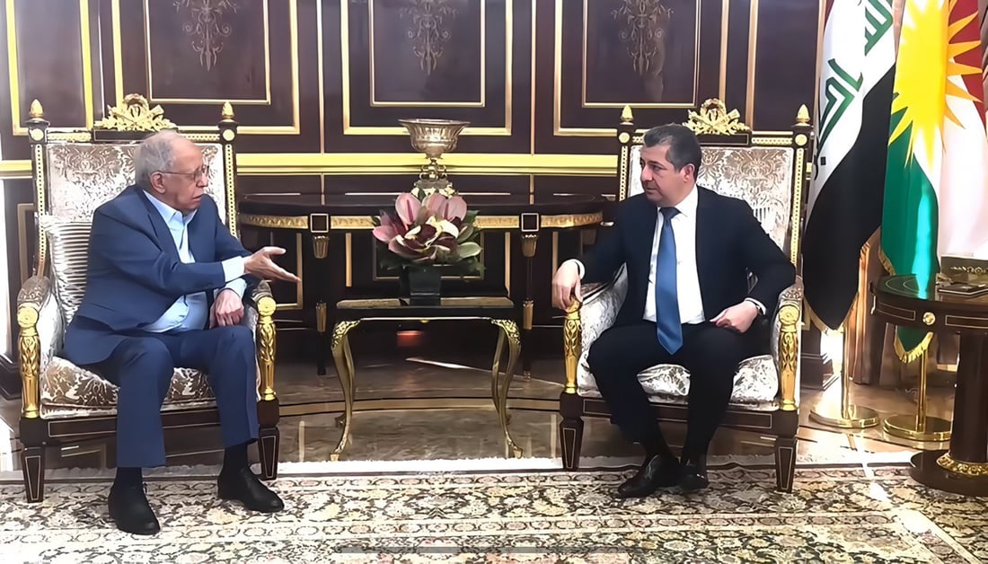 مسرور بارزاني يبحث مع فخري كريم حل الملفات العالقة وضمان حقوق إقليم كردستان