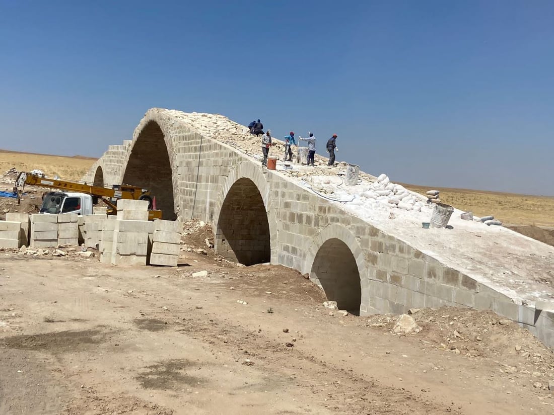 البناء الجديد الذي يشبه جسر زاخو