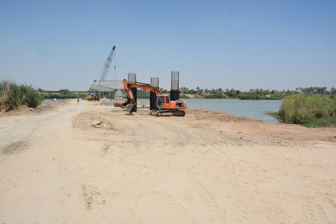 صور: جسر على دجلة سيربط الإسحاقي بسامراء والعمل “يتسارع”