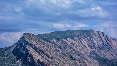 Three drones strike Zmnako Mountain near Darbandikhan, targeting telecom towers