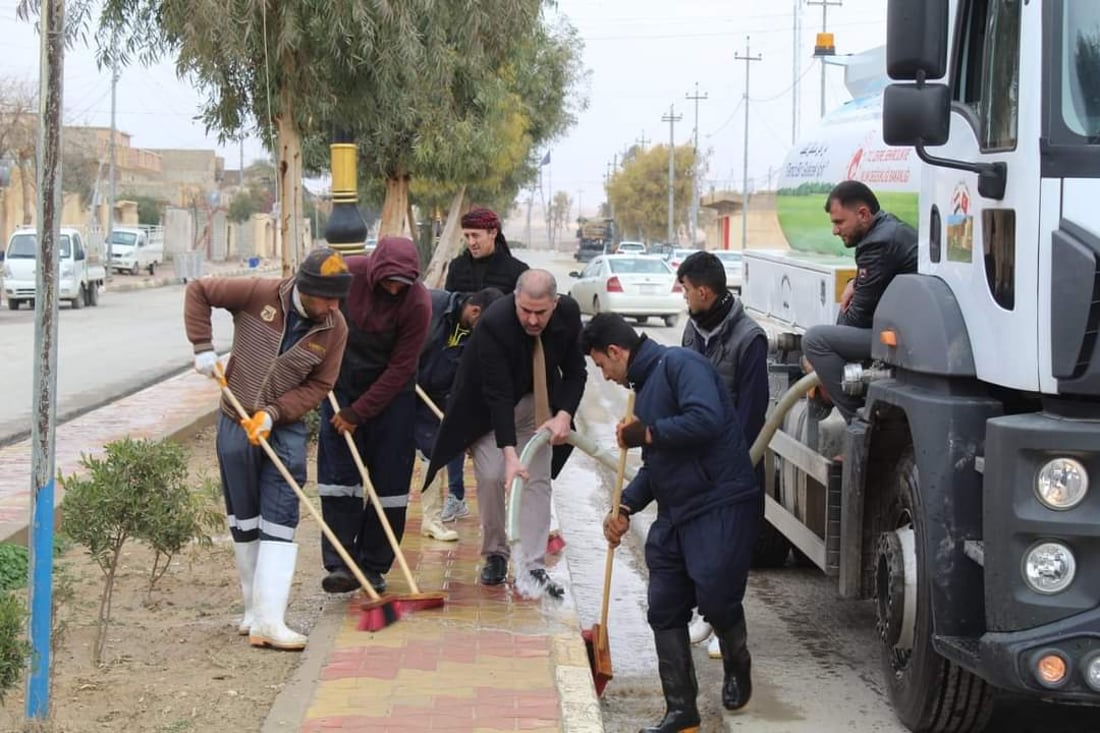 تلعفر: الأهالي والبلدية يطلقون حملة لتنظيف المدينة من الأنقاض (صور)