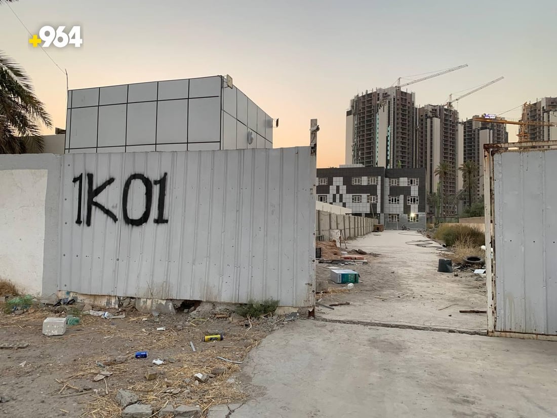 المدرسة “الإيرانية” في “الوشّاش” متلكئة منذ 2007 والطالبات يدرسن خارج المنطقة (صور)