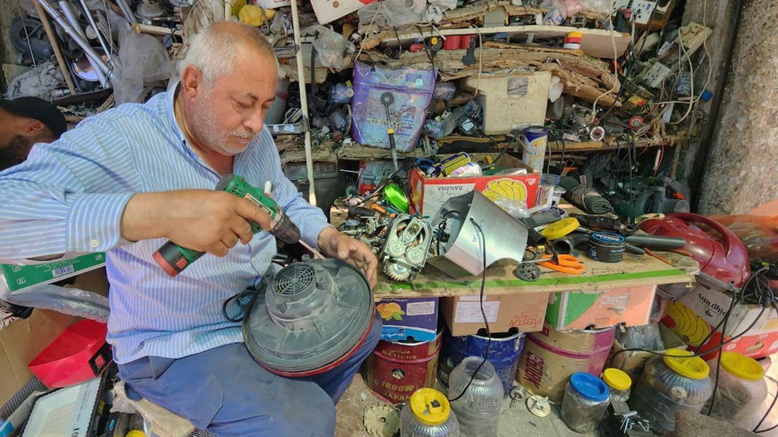 لە شەش ساڵییەوە سەرقاڵی چاککردنەوەی ئامێرە کارەباییەکانە