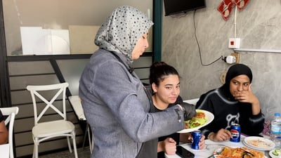 Baghdad family opens budget restaurant after 14 years in exile