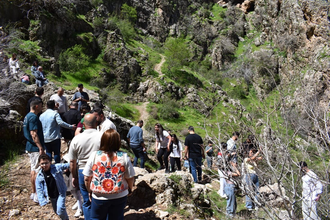 صور: مسيحيو شقلاوة يحيون ذكرى ربن بويا على ارتفاع 1270 متراً