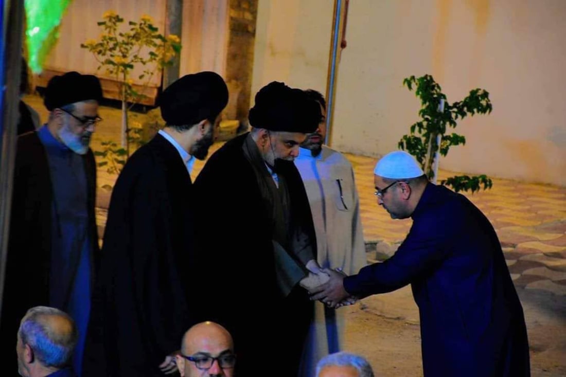 فيديو وصور: الصدر يزور إحدى الحسينيات في النجف