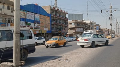 صور من المشتل: شارع متلكئ يغضب الأهالي.. السيارات تعبر الأرصفة والحوادث كل يوم