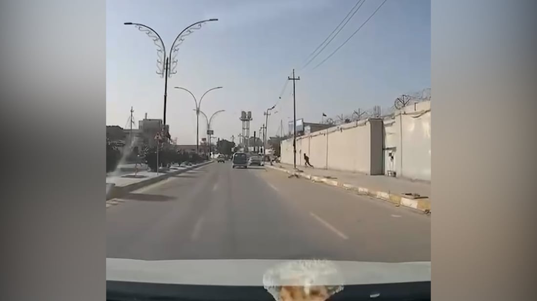 فيديو: لحظة هروب سجينين من سجن الحلة الإصلاحي