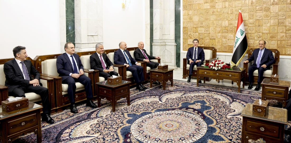 نيجيرفان بارزاني أخذ لبغداد مقترحات حول الحرب.. بيان الإطار والبارتي