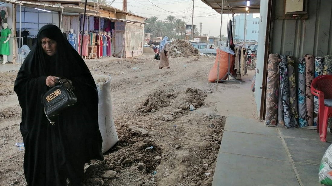 صور من الطارمية: باعة سوق الخير لا يطيقون صبراً.. متى تنتهي أعمال المجاري؟