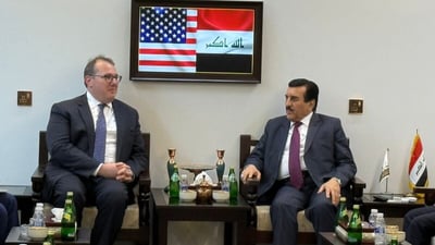 الفايز ينفي زيارة القائم بالأعمال الأميركي: مغرضون أعادوا نشر لقاء قديم