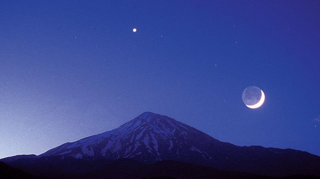 رمضان يكمل عدته 30 يوماً وعيد الفطر الاثنين 31 آذار.. مركز الفلك الدولي