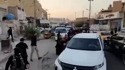 فيديو: الشرطة تداهم منزلاً في العمارة وتحرر فتاة من أهالي واسط وتعتقل خاطفها