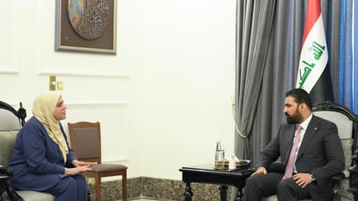 طيف سامي تضع الزيدي في الصورة الكاملة عن الواقع المالي للعراق.. والرواتب