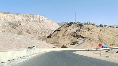 دەربەندییەكان داوادەکەن یوتێرنێك دروست بكرێت و رێگەى چوار كیلۆمه‌تریان له‌كۆڵ بێته‌وه‌