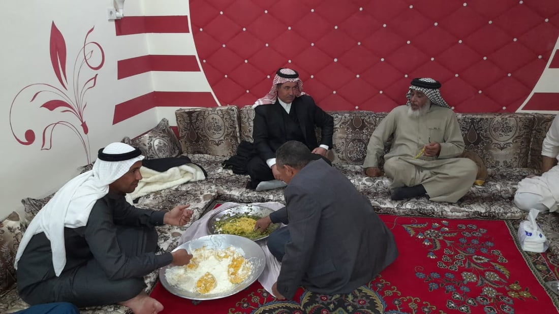 ألبوم مصور من ولائم مضايف الزاب: لحمٌ كثير فرحاً بولادات المواشي والربيع