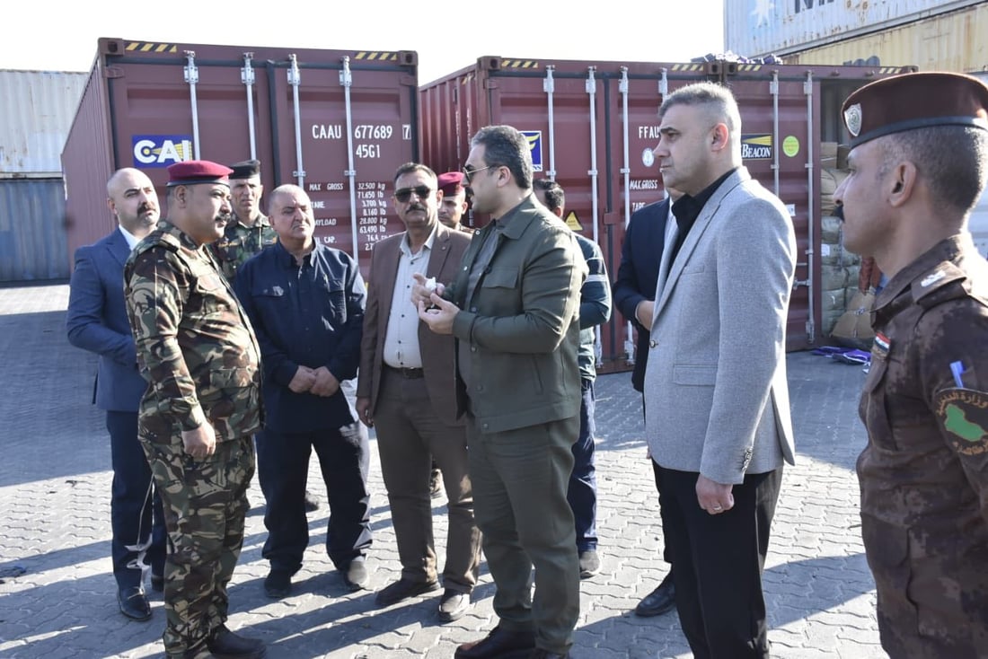 مخبأة خلف أقمشة.. إحباط تهريب أدوية ومستلزمات طبية عبر ميناء أم قصر