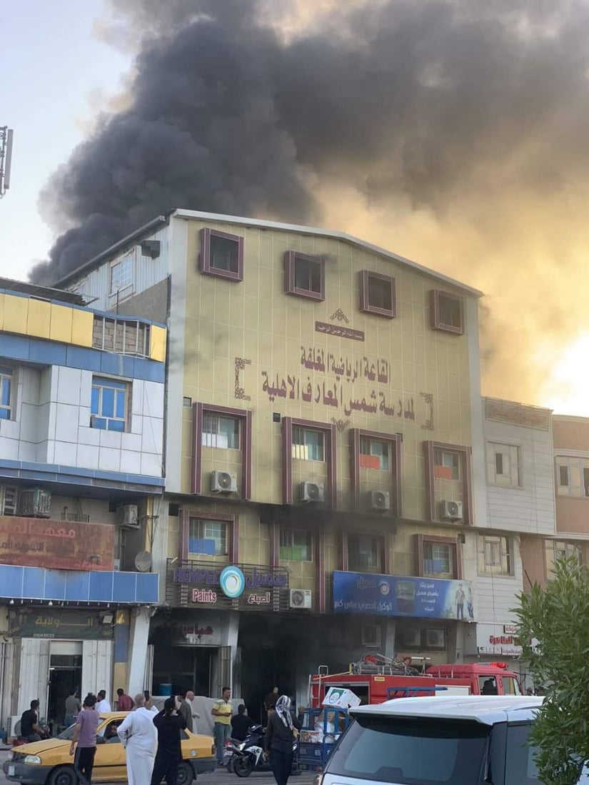 صور: حريق كبير يلتهم عمارة “حجي عباس” وسط السماوة