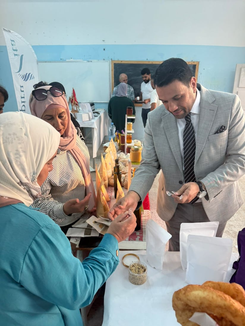 عسل العراق يحط رحاله في تونس.. نكهات الرافدين تزين مهرجان العسل المغاربي