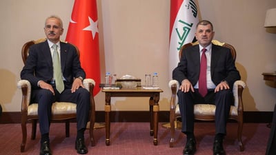 تركيا ترفع التعاون مع العراق إلى “مستوى أعلى”.. ووزير نقلها يصل إلى بغداد