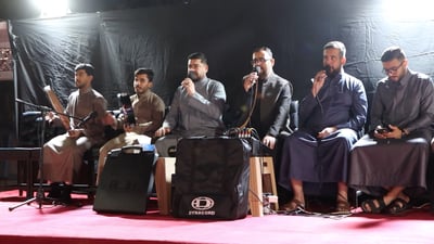 الفلوجة تدق الدفوف في الهواء الطلق لسلامة العراق