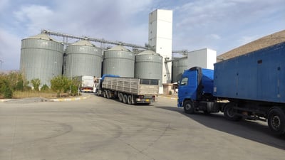 جوتیارانی گوندی بێستانەی دەڤەری راپەڕین بەیانی لەسەر زەویەکانتان بن