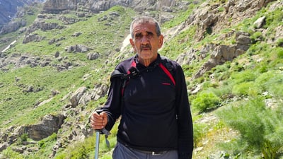 At 72, a Koya hiker vows to climb ‘until my last breath’