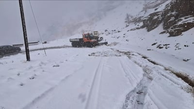 تەواوی شەقام و رێگاکانی ئیدارەی سۆران مەترسیدارن کە ماڵەوە مەیەنە دەرەوە