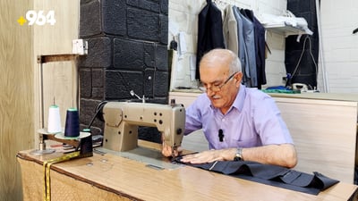 ئەبو  نەدیم 64 ساڵە بەرگدروە و واز لە پیشەکەی ناهێنێت