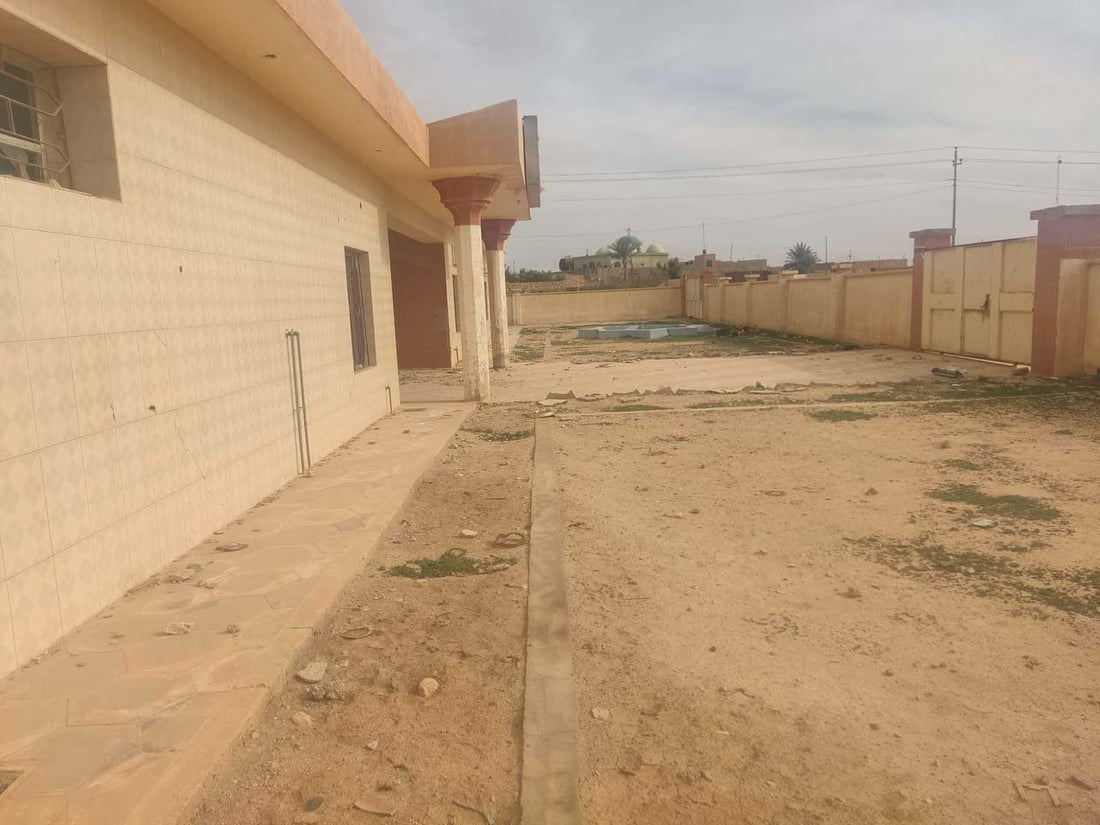 القائم: 100 عائلة في “تيوان” تنتظر تأهيل المستوصف المدمّر منذ 6 أعوام (صور)