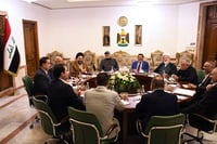 لكن المالكي غائب.. ضحكات وأجواء هادئة في اجتماع الإطار ...