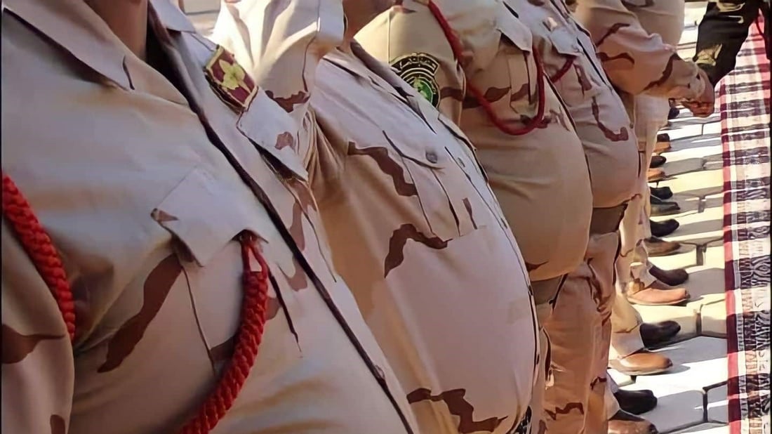 اللياقة والوزن المثالي شرطاً.. توجيه جديد من وزير الدفاع بشأن ترقية الضباط