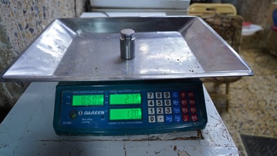 ژمارەیەک دوکان بە تەرازووەکانیان فێڵیان لە خەڵک کردووە