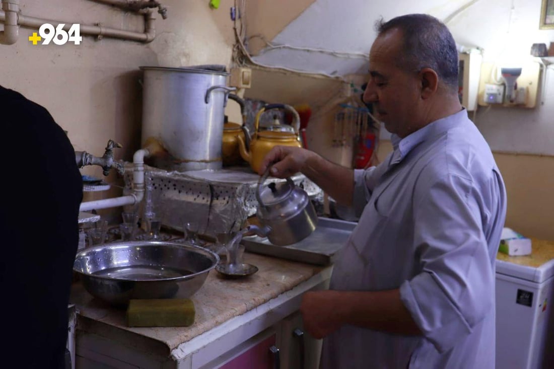 أين يأكل عزّاب طويريج؟ أبو محمد ينتظرهم فجراً بالمخلمة والبيض والشوربة (صور)