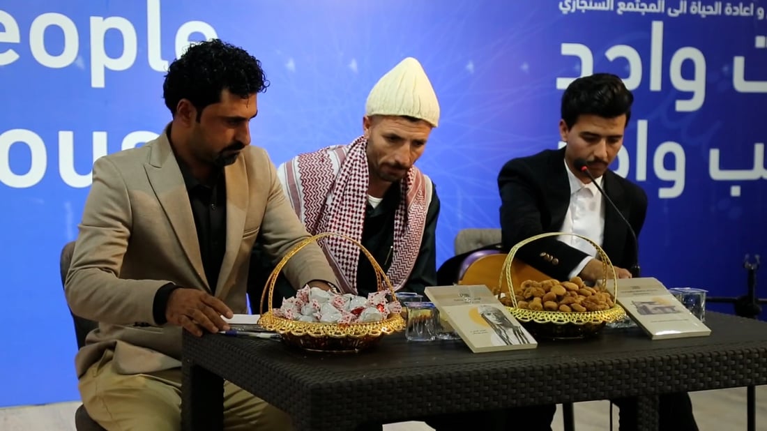 أقوال الحكماء الإيزيديين لن تبقى خلف الجدران.. توقيع كتاب ألف حكمة في سنجار