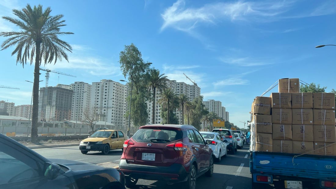 “لا تمرّوا من هنا إلا للضرورة”.. 30 دقيقة من العلاوي إلى تقاطع الشالجية (صور)