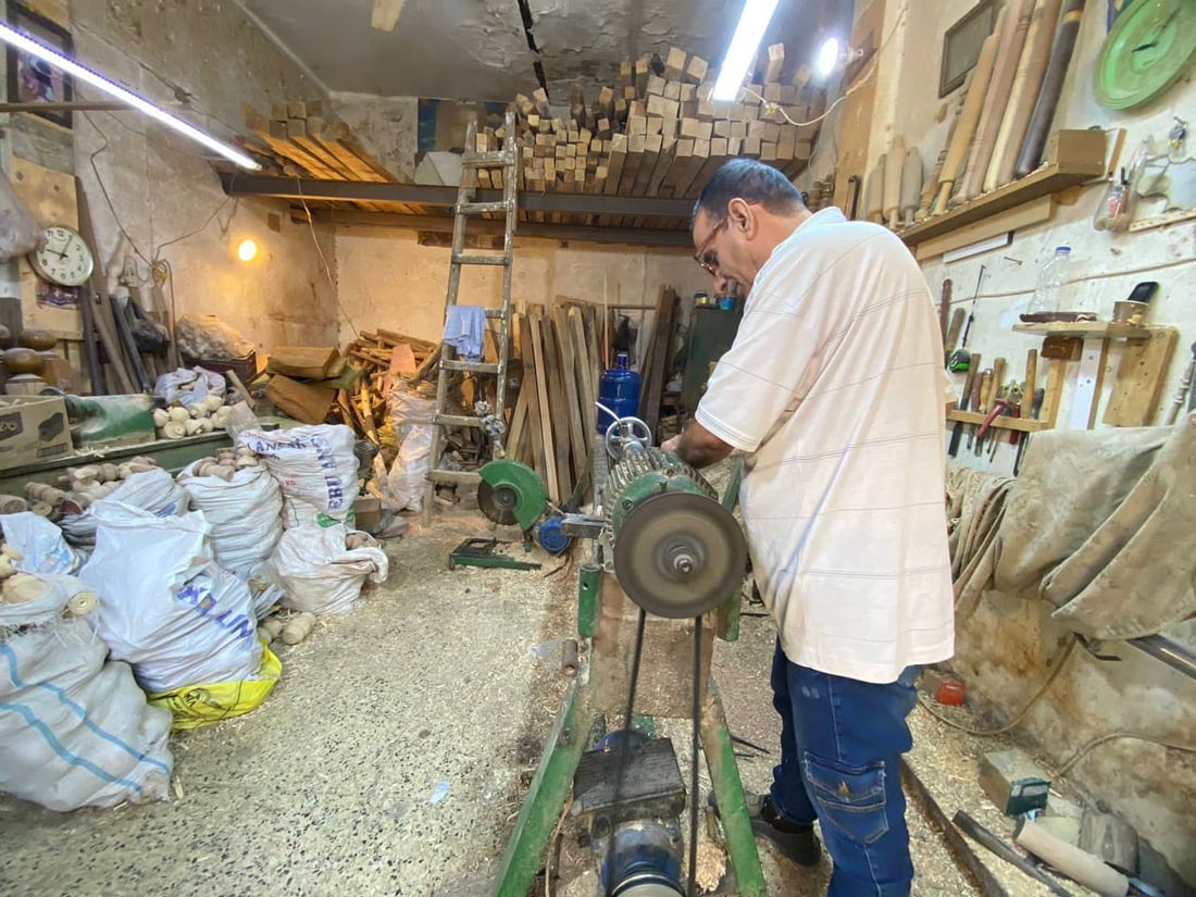 المهنة التي أدخلها اليهود إلى الكوت قد تختفي.. حوار مع آخر الچراخين