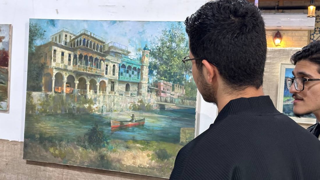 38 لوحة تشكيلية بفرشاة رسامي البصرة.. توثق معالم المدينة الشاخصة والمندثرة