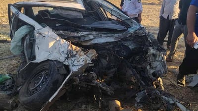 Newlywed killed, partner critically injured in crash near Kalar
