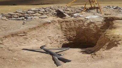 بۆ دۆزینەوەى شوێنەوار چاڵێکى 30 مەتریان لێدا