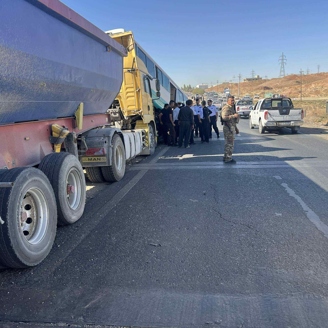 حەوت ئۆتۆمبێل بەیەکیاندادا