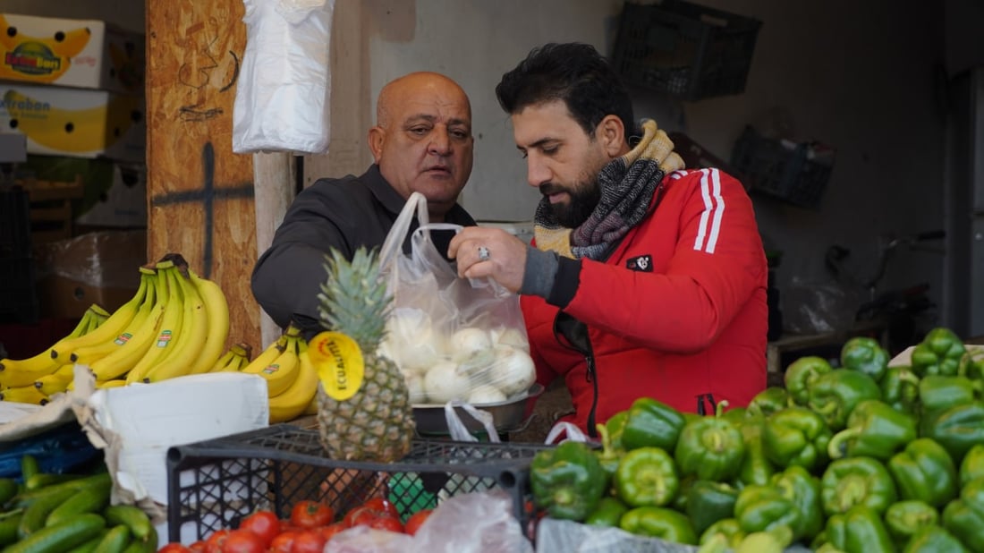 الحمدانية: ارتفاع أسعار المواد الغذائية والبقالة بالتزامن مع أعياد الميلاد