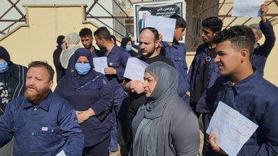 کارمەندانی خزمەتگوزاری نەخۆشخانەی ژنان و منداڵبوونی نەسڕ لە کەرکوک گردبوونەوە