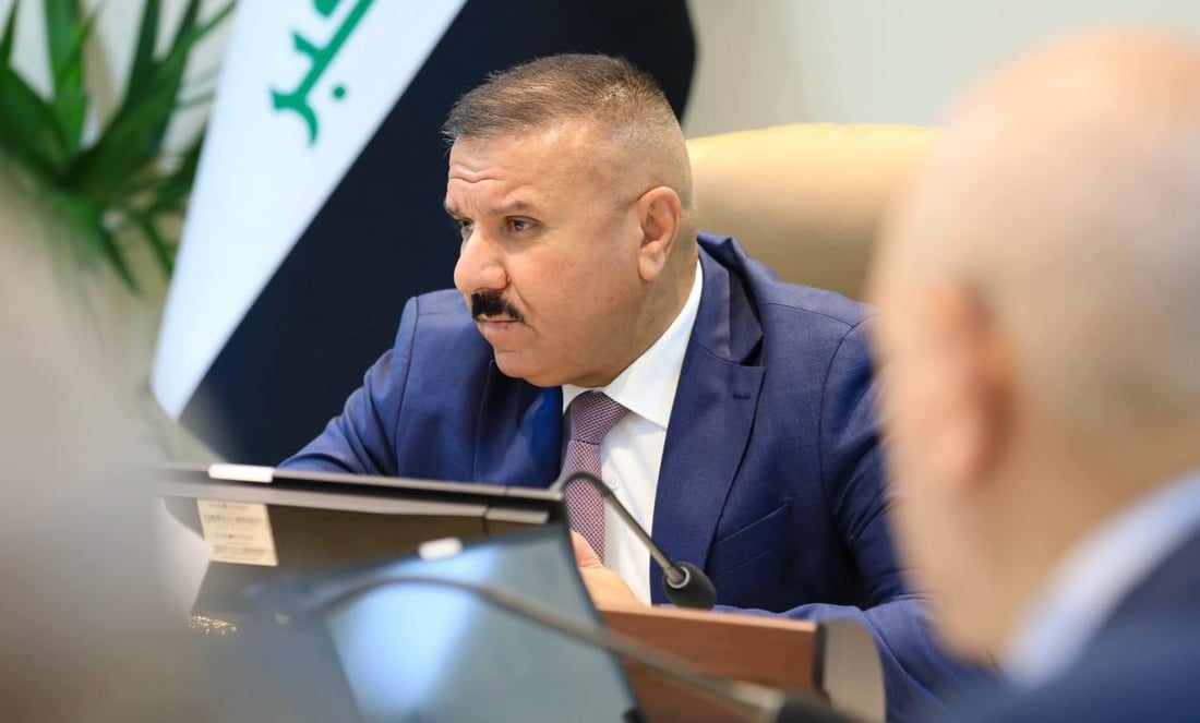 تدريب وتبادل خبرات.. لقاء وزير الداخلية مع قائد قوات الرد السريع الباكستاني