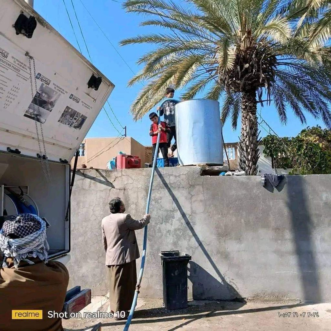 هەفتەیەکە دوو ناحیەی خورماتوو و گوندەکانی بێئاون